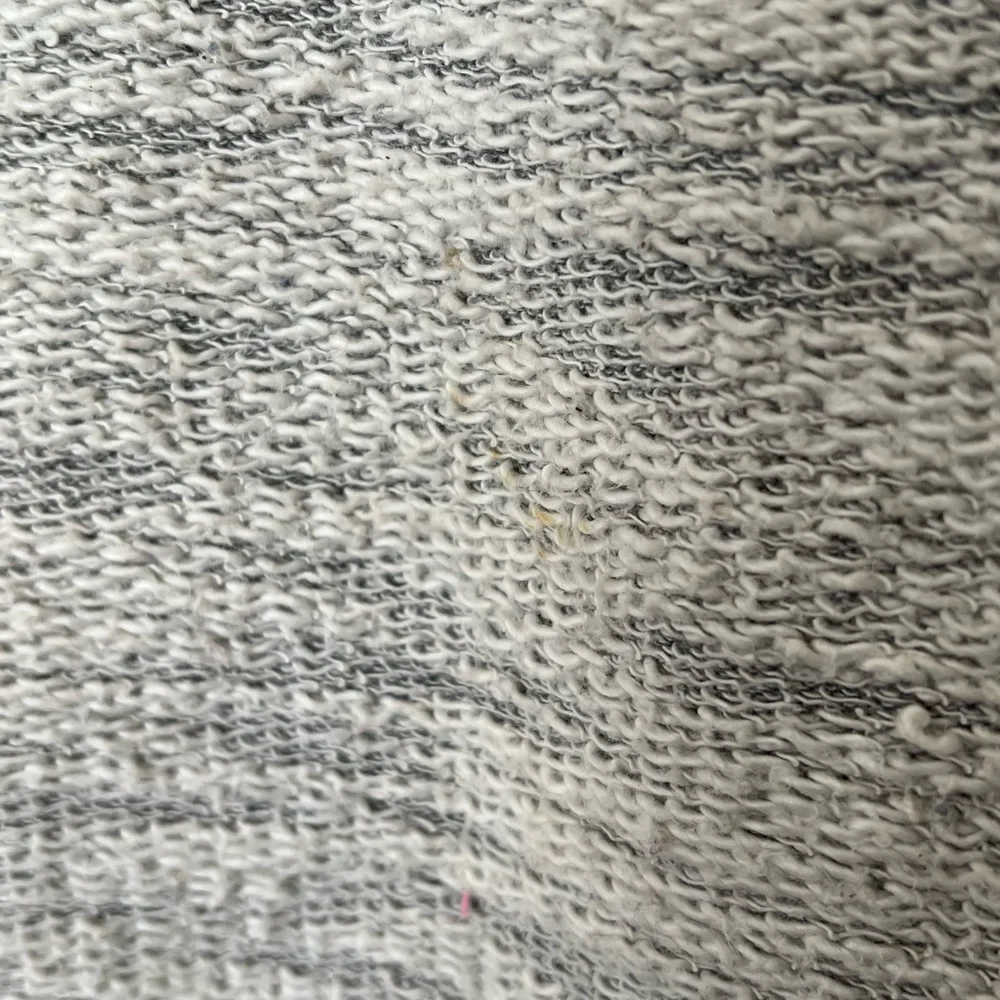 Forever 21 | Women’s Lightweight Sweater - Picture 3 of 12